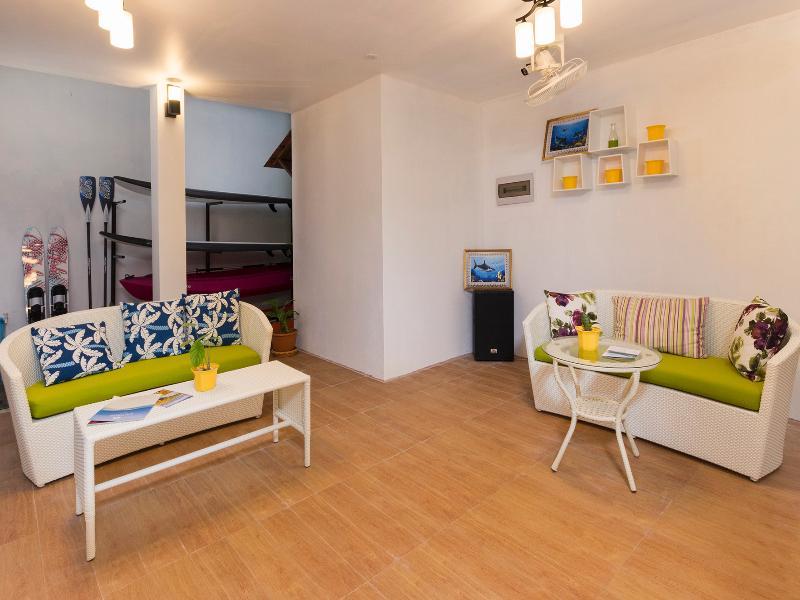 Liberty Guest House Maldives Mahibadhoo Exterior photo