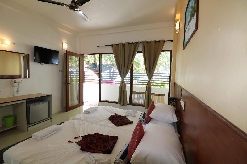 Liberty Guest House Maldives Mahibadhoo Exterior photo