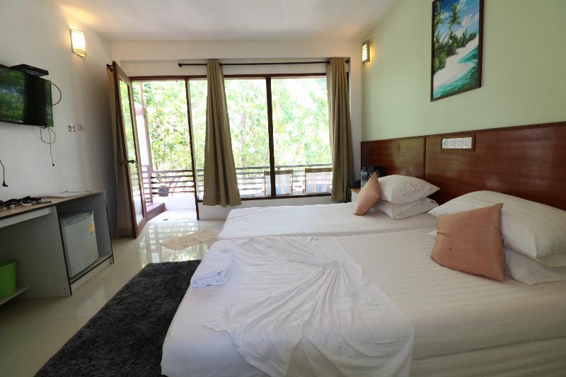 Liberty Guest House Maldives Mahibadhoo Exterior photo